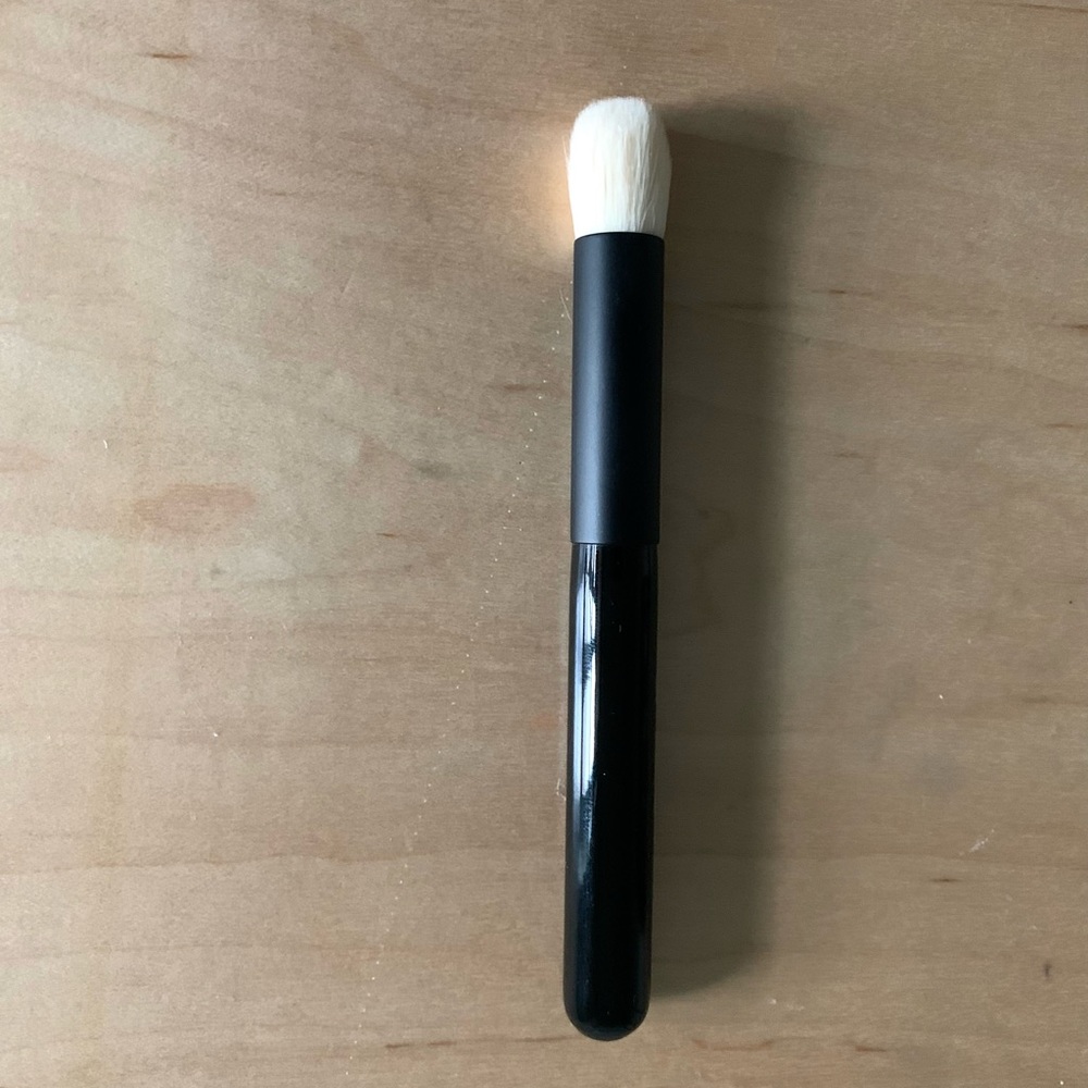 Westman Atelier Baby Blender Brush